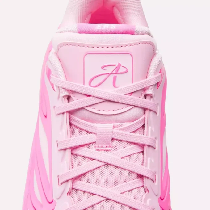 Angel Reese 1 basketballsko Angel Reese 1 basketballsko