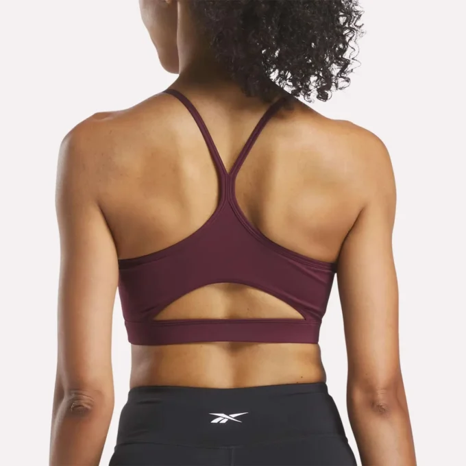 Core Strappy Bra til kvinder – medium støtte Core Strappy Bra til kvinder – medium støtte