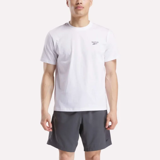 Herre-T-shirt med lille logo, rund hals og korte ærmer