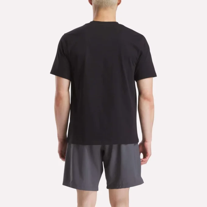 Herre-T-shirt med lille logo, rund hals og korte ærmer