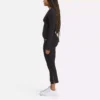 Klassiske garderobe-basics til kvinder Langærmet T-shirt Klassiske garderobe-basics til kvinder Langærmet T-shirt