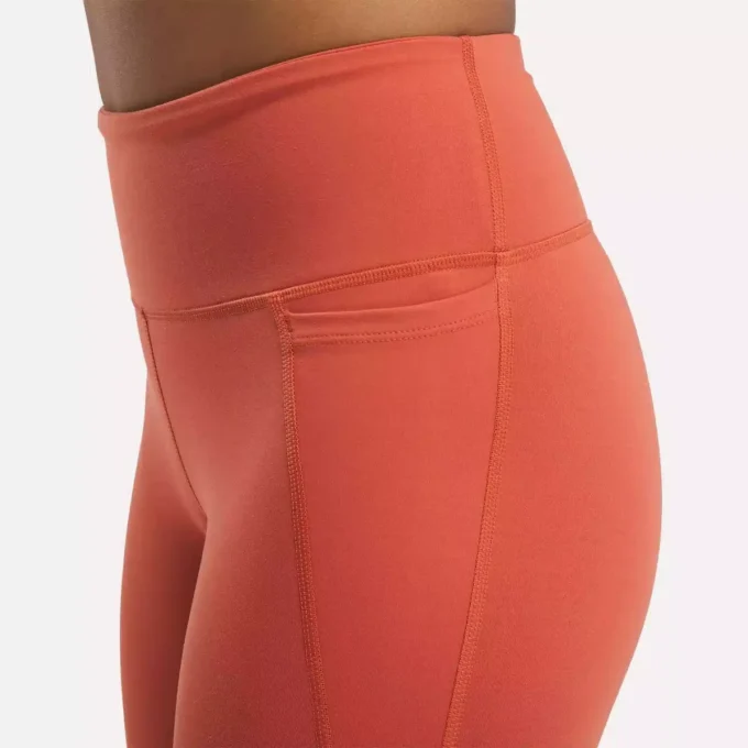 Lux High-Rise Mini-Flare bukser til kvinder Lux High-Rise Mini-Flare bukser til kvinder