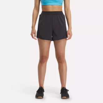 Lux Woven Shorts 4″ til kvinder