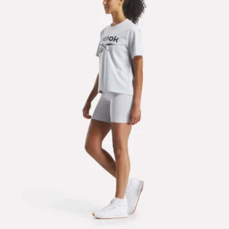 Oversized T-shirt med stort logo og korte ærmer til kvinder