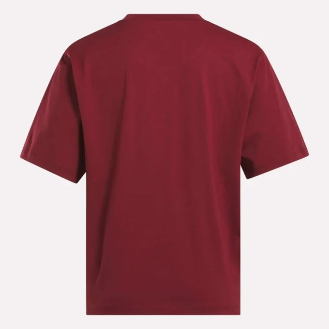 Oversized T-shirt med stort logo og korte ærmer til kvinder Oversized T-shirt med stort logo og korte ærmer til kvinder