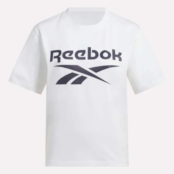 Oversized T-shirt med stort logo og korte ærmer til kvinder Oversized T-shirt med stort logo og korte ærmer til kvinder