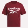 Oversized T-shirt med stort logo og korte ærmer til kvinder Oversized T-shirt med stort logo og korte ærmer til kvinder