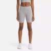Reebok Identity Small Logo Cotton Bike Short 7″ til kvinder Reebok Identity Small Logo Cotton Bike Short 7″ til kvinder