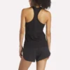 Reebok x F45 Training Muscle Tank Top til kvinder Reebok x F45 Training Muscle Tank Top til kvinder