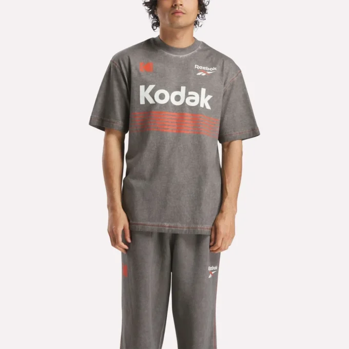 Reebok x Kodak grafisk T-shirt Reebok x Kodak grafisk T-shirt