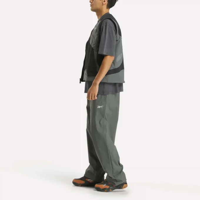Reebok x MARKET vendbar vest