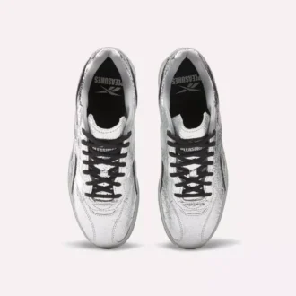 Reebok x PLEASURES Hammer Street-sko