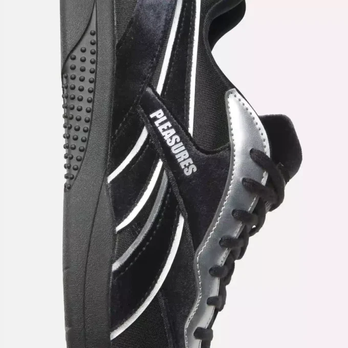 Reebok x PLEASURES Hammer Street-sko Reebok x PLEASURES Hammer Street-sko