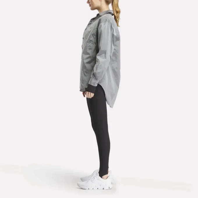 Studio Style-skjorte med knapper til kvinder